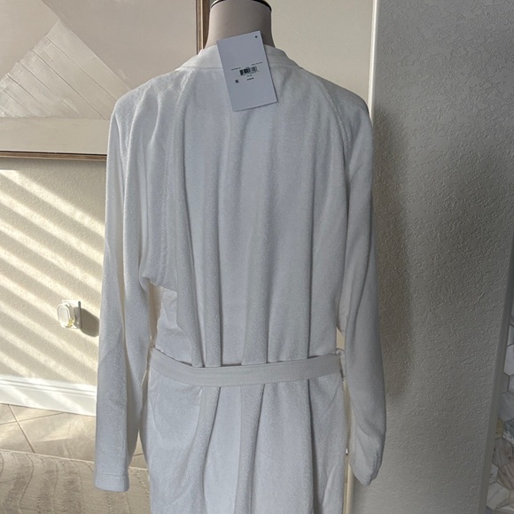 NWT Lacoste Classic Pique White Robe - Picture 8 of 10